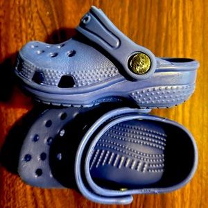 COPY - Baby crocs size c2/3